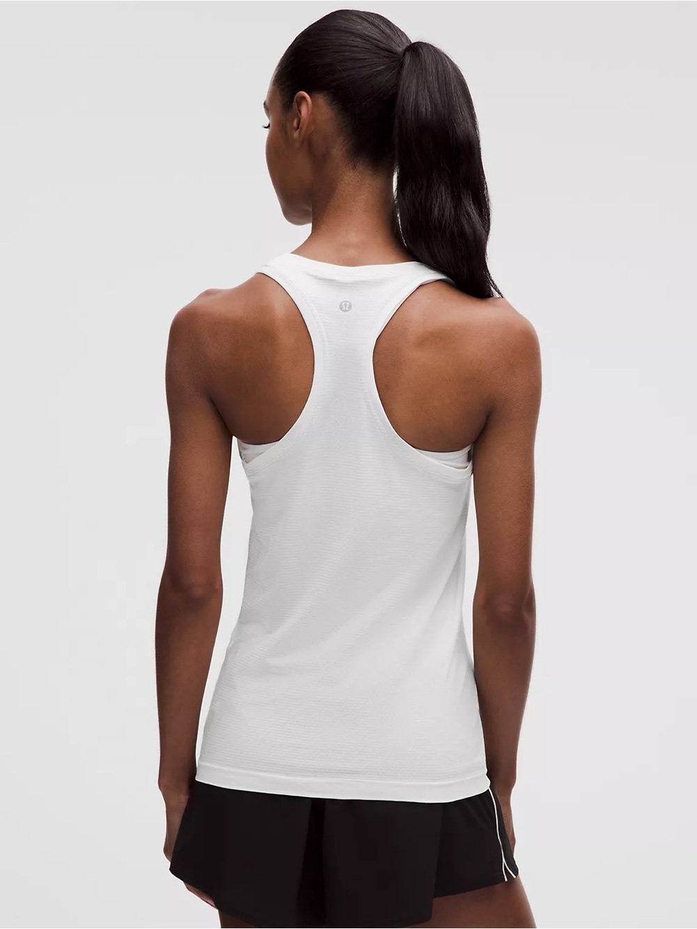 Lululemon Razorback Tank Top - Picture 2 of 4